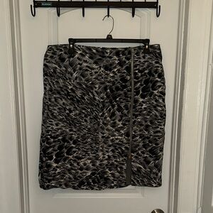 Talbots Black and Gray Abstract Print Pencil Skirt